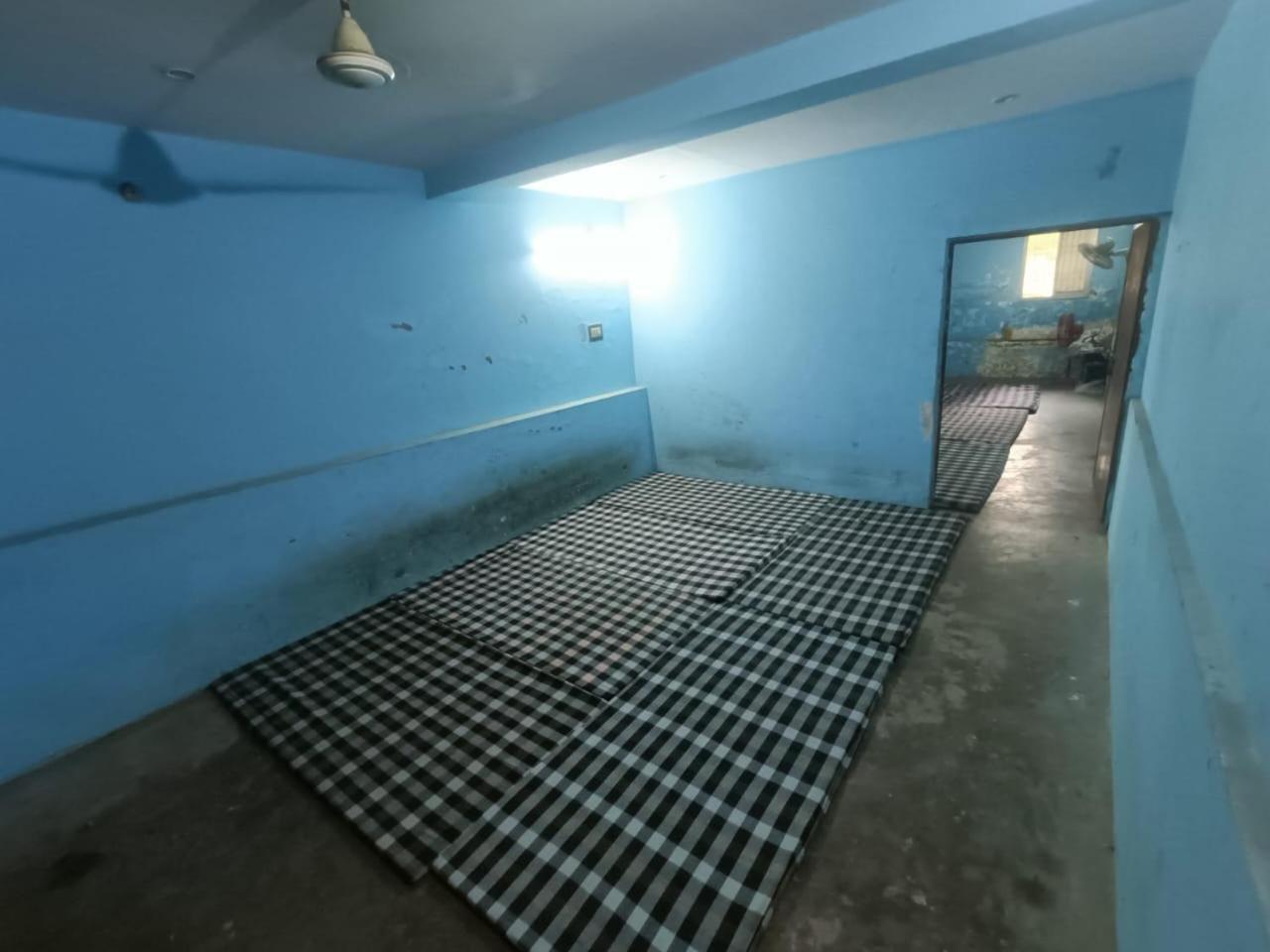 Shri Annapurna Dormitory Vandrarhem Rāmnagar Exteriör bild