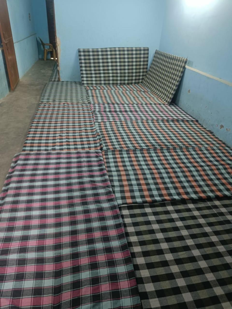 Shri Annapurna Dormitory Vandrarhem Rāmnagar Exteriör bild