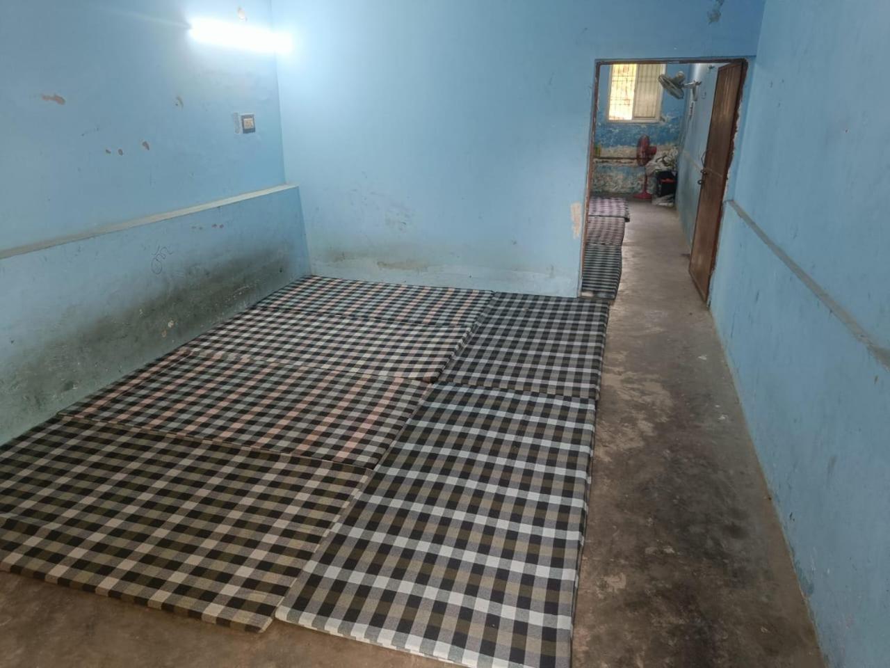 Shri Annapurna Dormitory Vandrarhem Rāmnagar Exteriör bild
